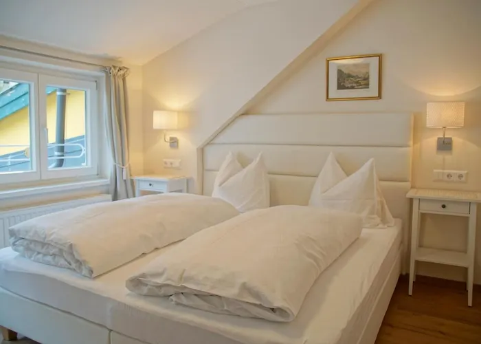 Stocker - Zur Schmiede 슈라드밍